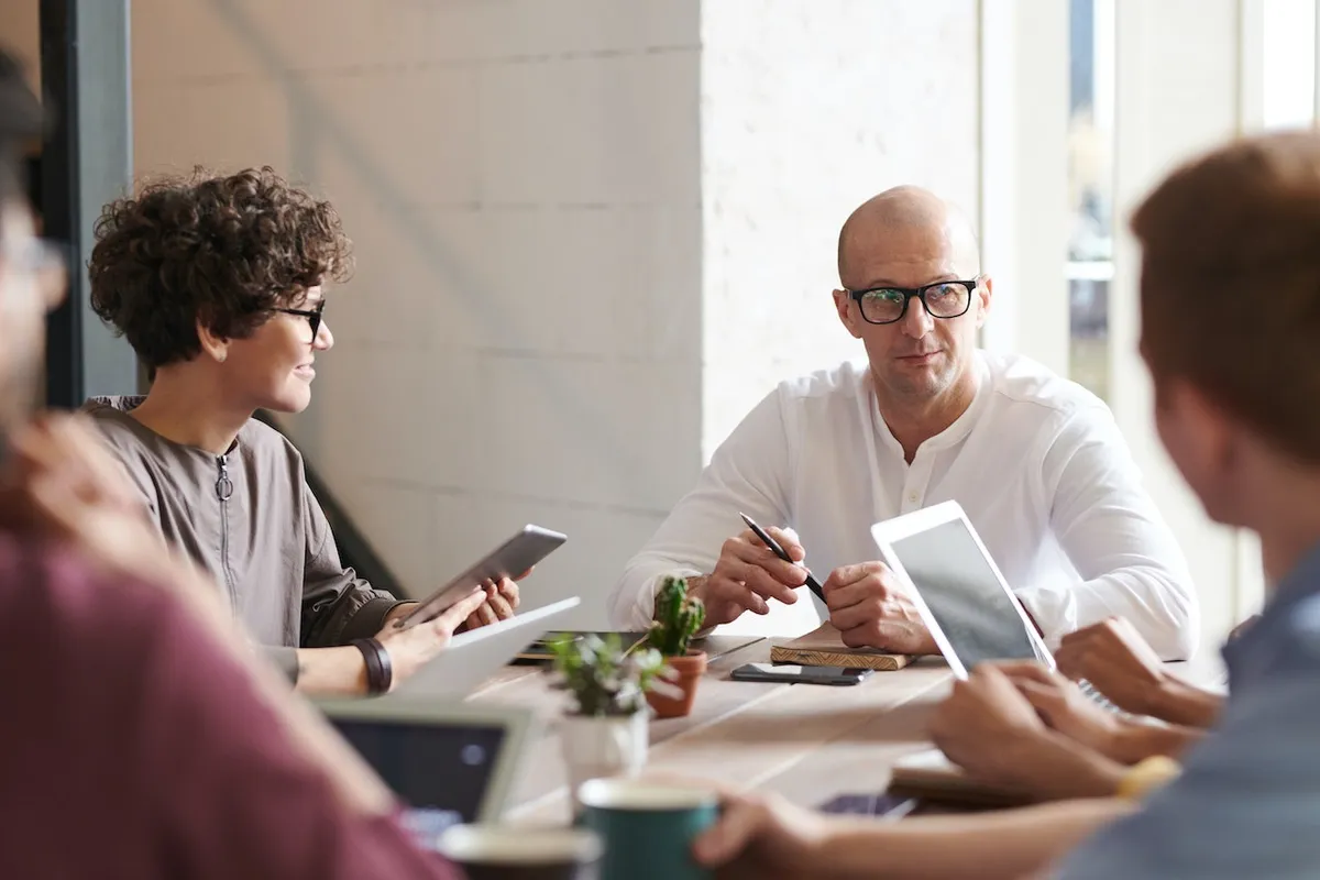which is more profitable b2b or b2c